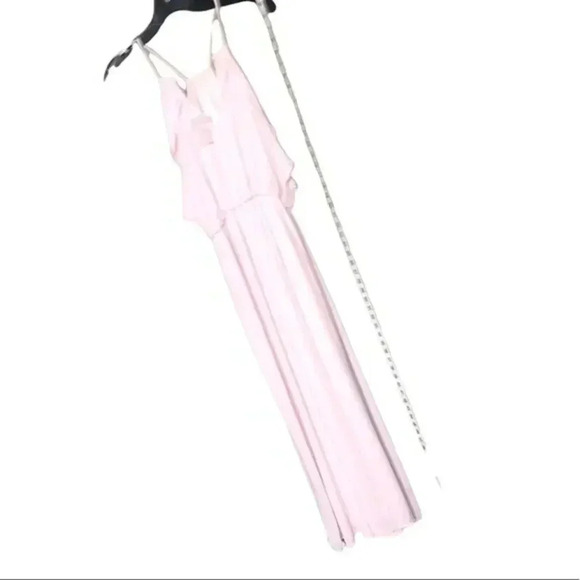 Beautiful Flowy Light Summer Dress in Pale Pink - Picture 1 of 8